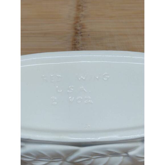 Vintage Red Wing Pottery Planter B1402, Art Pottery Scalloped Edge Leaf - Picture 5 of 5